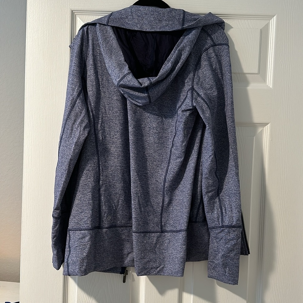Lululemon stride‎ II jacket NWT - Picture 3 of 3